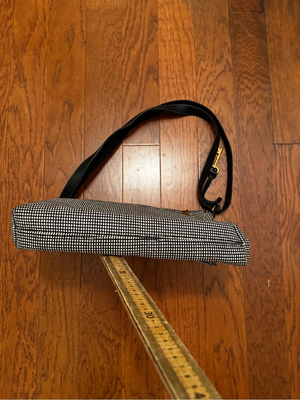 Fossil Black & White Houndstooth Tweed Crossbody with Front Leather Pocket - Picture 7 of 11